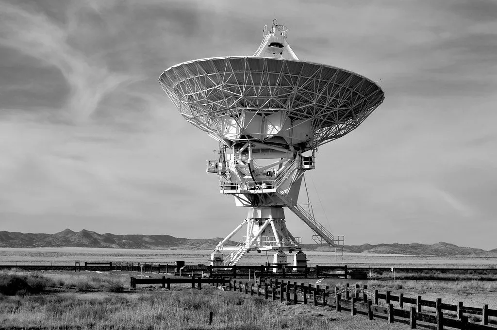 radio telescope dish