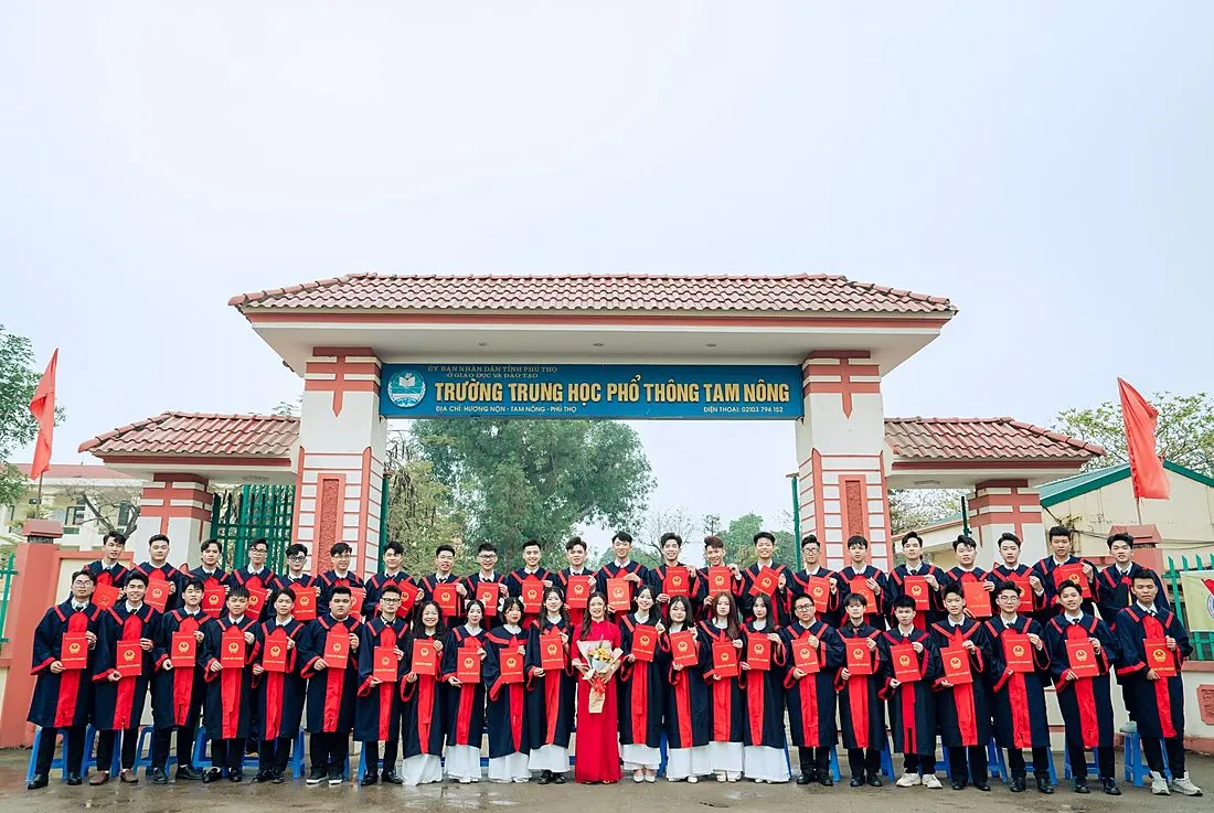 a high school graduation ceremony