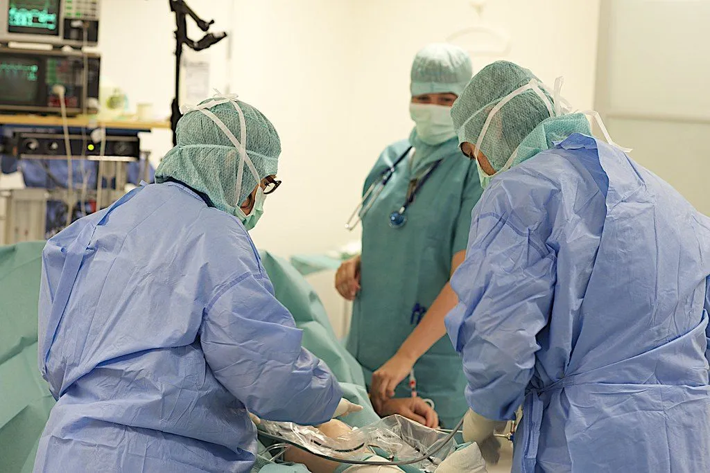 surgeon operating room